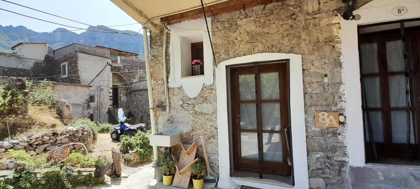 B&B 8A Castelbianco Colletta ภายนอก รูปภาพ