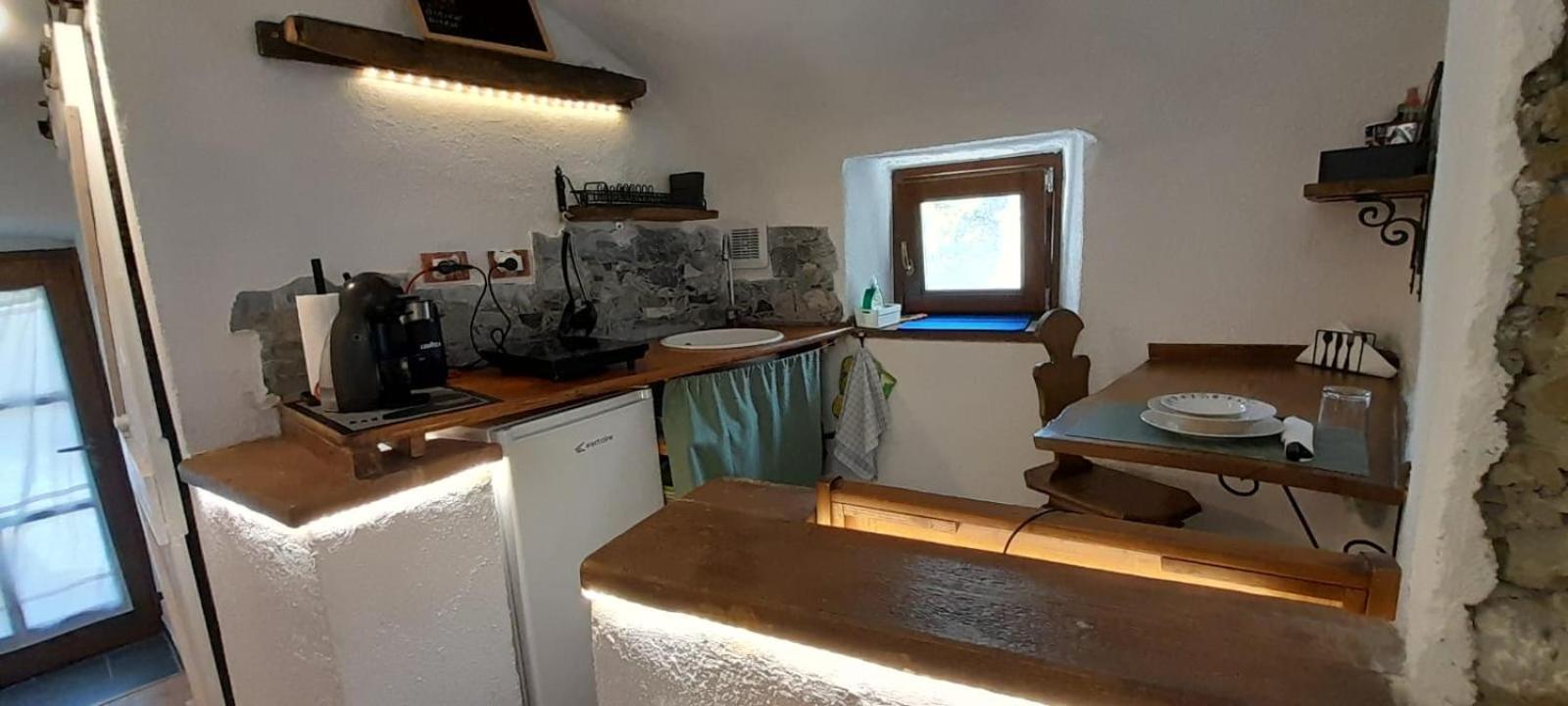B&B 8A Castelbianco Colletta ภายนอก รูปภาพ